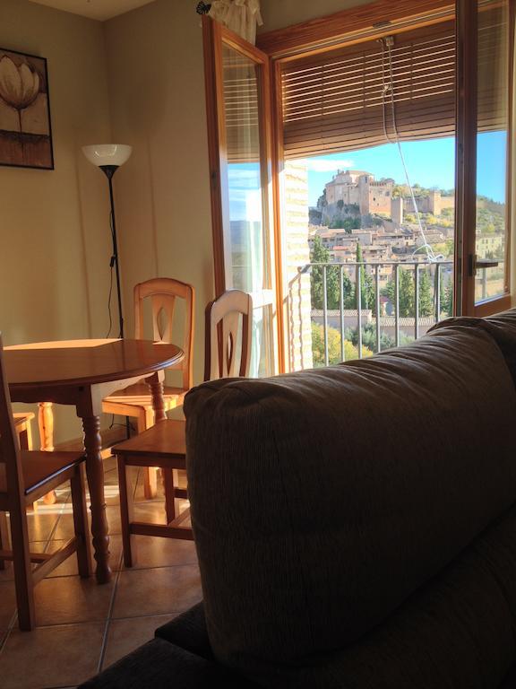 Apartamentos Residencial Fornocal Alquézar Oda fotoğraf