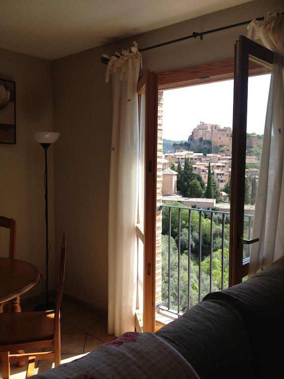 Apartamentos Residencial Fornocal Alquézar Oda fotoğraf